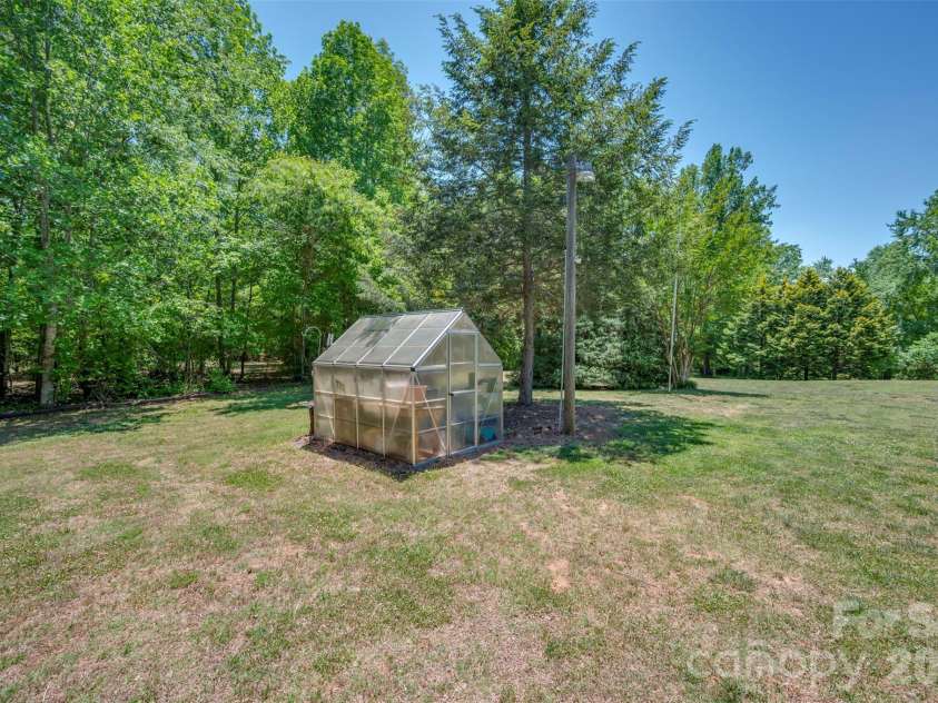 265 Willow Pond Road, Rutherfordton, NC 28139.  MLS# CAR4383416, YatesRealty ID 24072. 