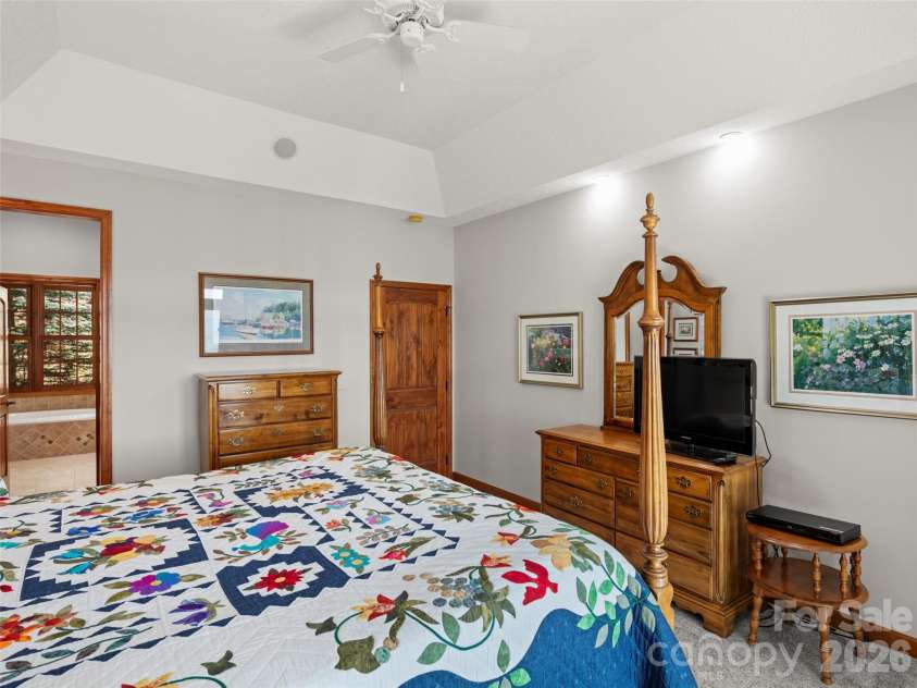 1278 Breckenridge Road, Waynesville, NC 28785.  MLS# CAR4384776, YatesRealty ID 24073. 