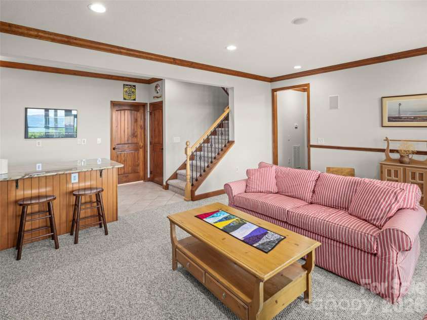 1278 Breckenridge Road, Waynesville, NC 28785.  MLS# CAR4384776, YatesRealty ID 24073. 