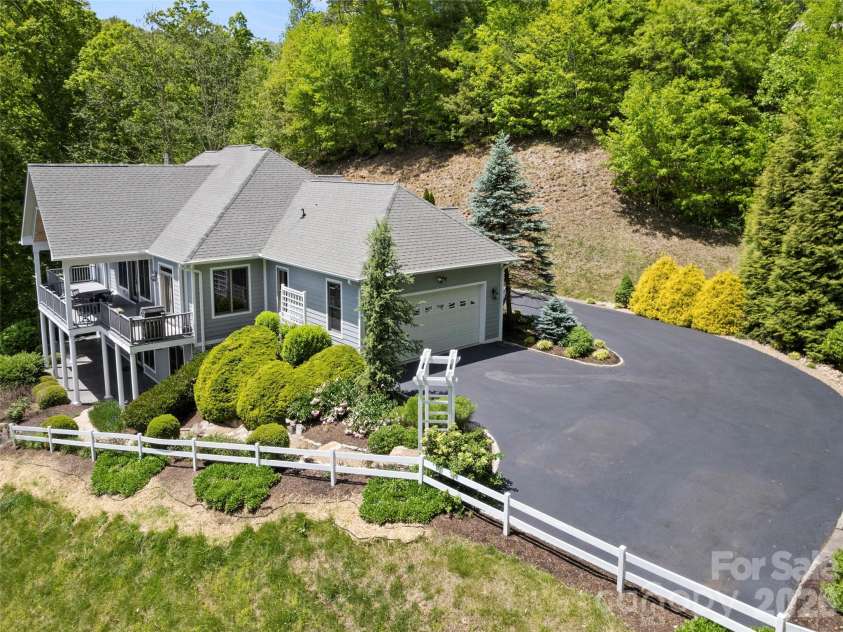 1278 Breckenridge Road, Waynesville, NC 28785.  MLS# CAR4384776, YatesRealty ID 24073. 