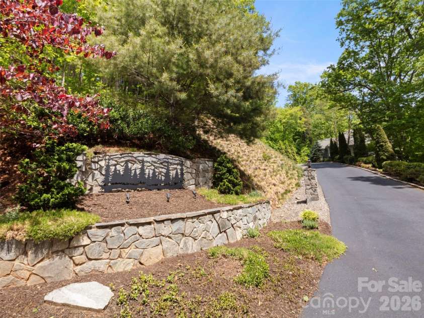 1278 Breckenridge Road, Waynesville, NC 28785.  MLS# CAR4384776, YatesRealty ID 24073. 