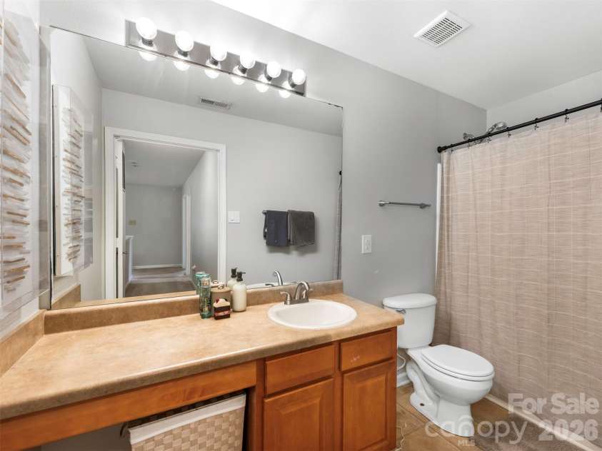 941 Capetown Lane, Clover, SC 29710.  MLS# CAR4384798, YatesRealty ID 24074. 