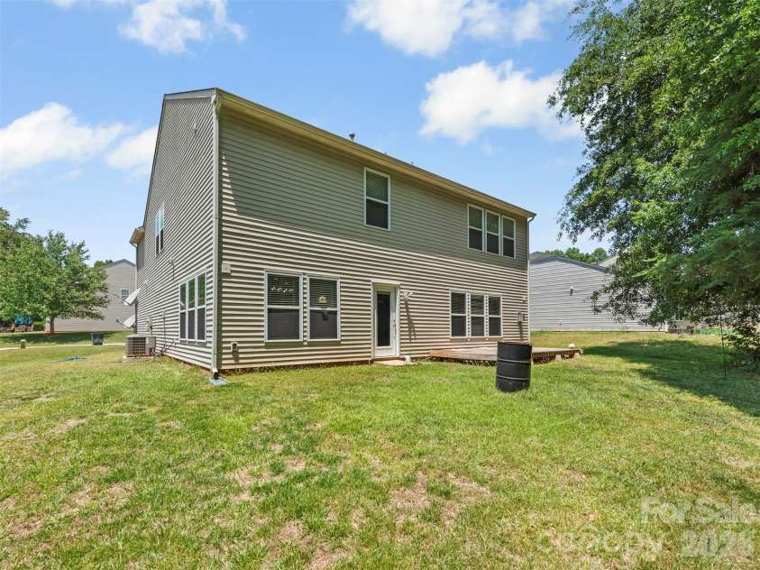 941 Capetown Lane, Clover, SC 29710.  MLS# CAR4384798, YatesRealty ID 24074. 