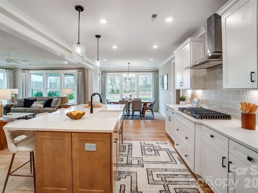 1311 Wiggins Drive, Gastonia, NC 28054.  MLS# CAR4384773, YatesRealty ID 24075. Kitchen