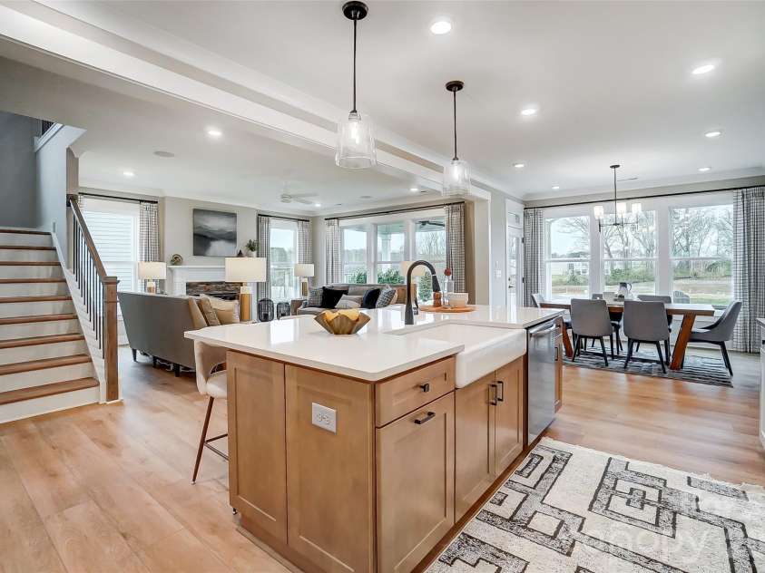 1311 Wiggins Drive, Gastonia, NC 28054.  MLS# CAR4384773, YatesRealty ID 24075. Kitchen
