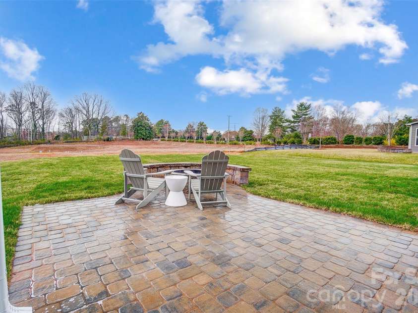 1311 Wiggins Drive, Gastonia, NC 28054.  MLS# CAR4384773, YatesRealty ID 24075. Paver Patio and Firepit