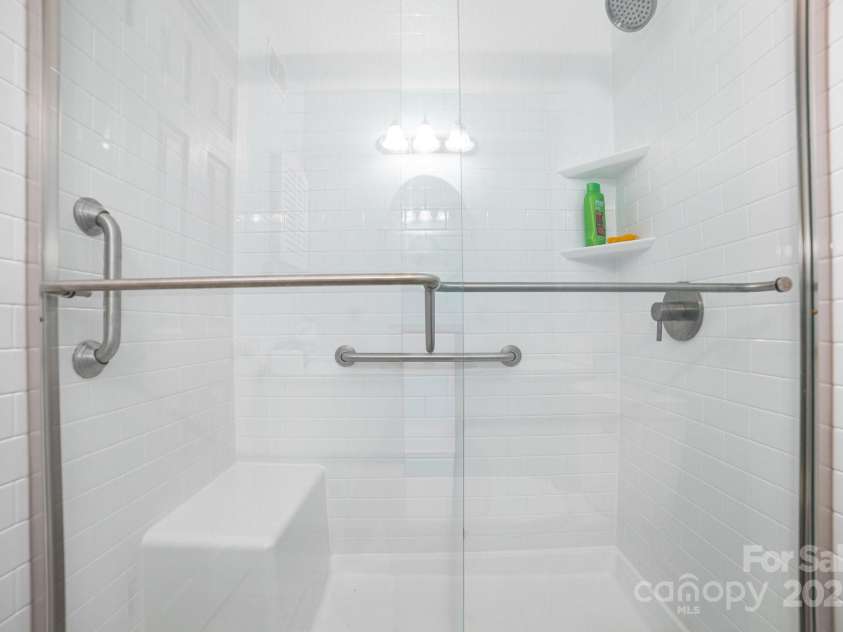 140 Lake Concord Road, Concord, NC 28025.  MLS# CAR4307142, YatesRealty ID 24076. 