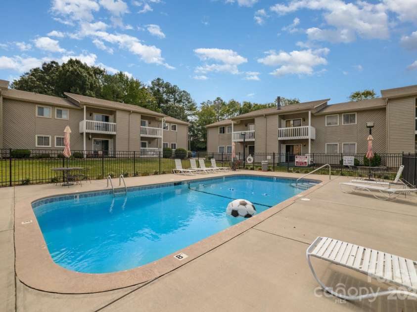 140 Lake Concord Road, Concord, NC 28025.  MLS# CAR4307142, YatesRealty ID 24076. 