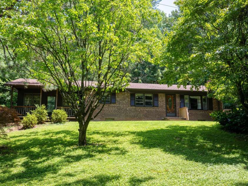 215 Fork River Drive, Marion, NC 28752.  MLS# CAR4278029, YatesRealty ID 24077. 