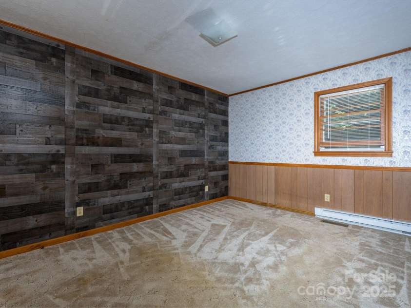 215 Fork River Drive, Marion, NC 28752.  MLS# CAR4278029, YatesRealty ID 24077. 