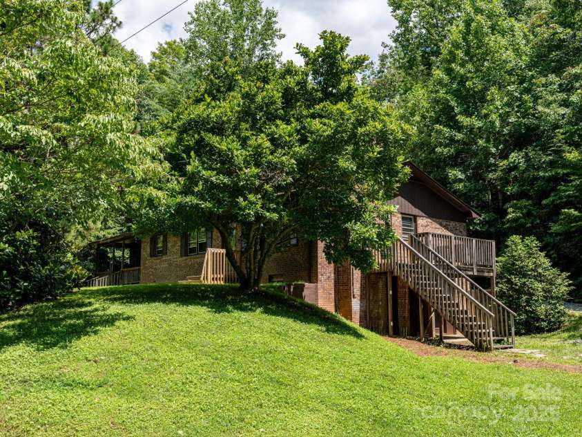 215 Fork River Drive, Marion, NC 28752.  MLS# CAR4278029, YatesRealty ID 24077. 