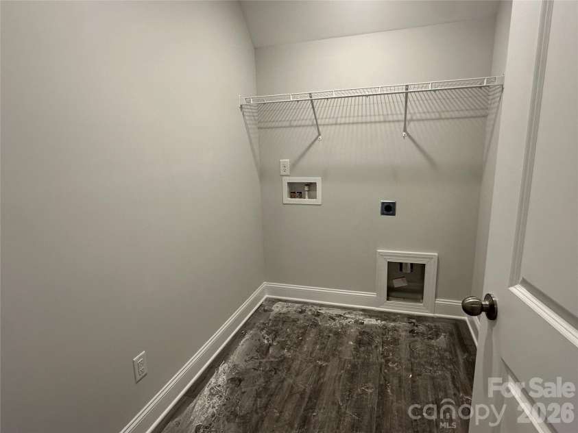 118 Pointer Trail, Troutman, NC 28166.  MLS# CAR4376566, YatesRealty ID 24078. Laundry Room