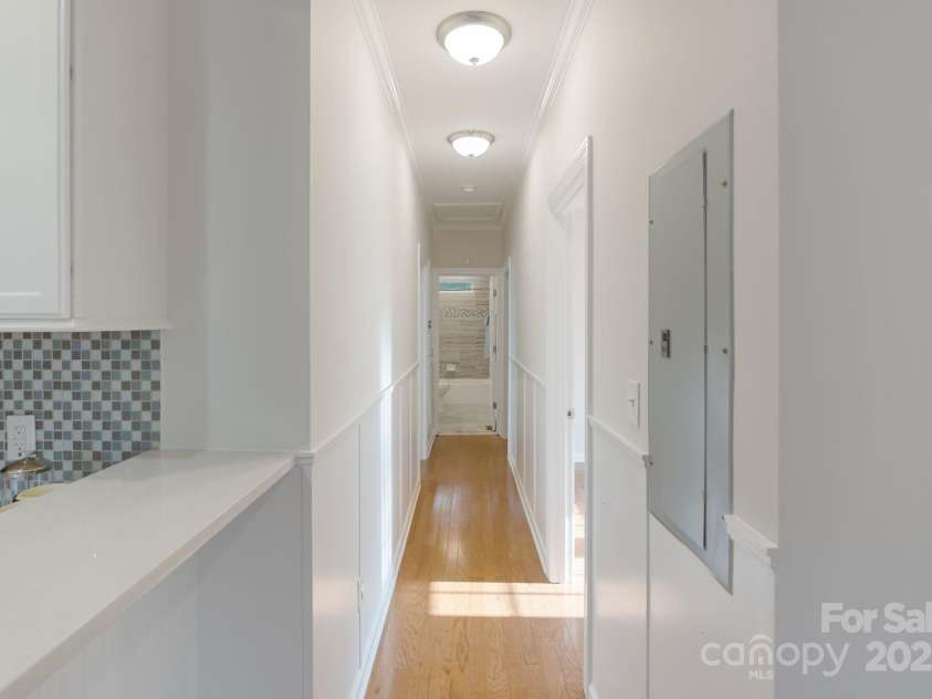 215 Cedar Street, Belmont, NC 28012.  MLS# CAR4274352, YatesRealty ID 24078. 