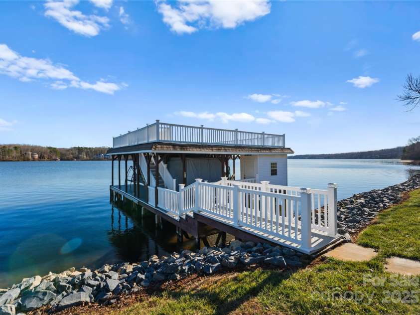 49461 River Run Road, Albemarle, NC 28001.  MLS# CAR4235155, YatesRealty ID 2408. 