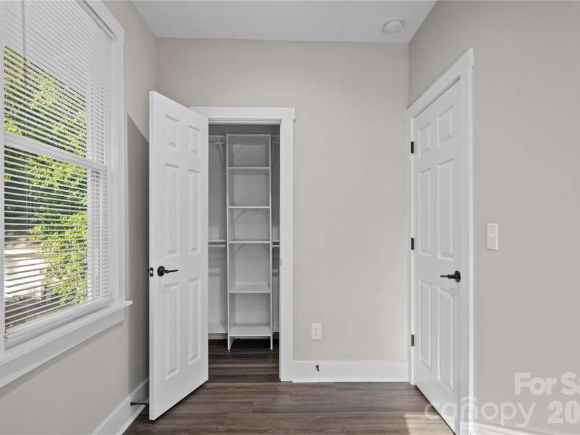 106 Dean Street, Gastonia, NC 28052.  MLS# CAR4384121, YatesRealty ID 24080. 