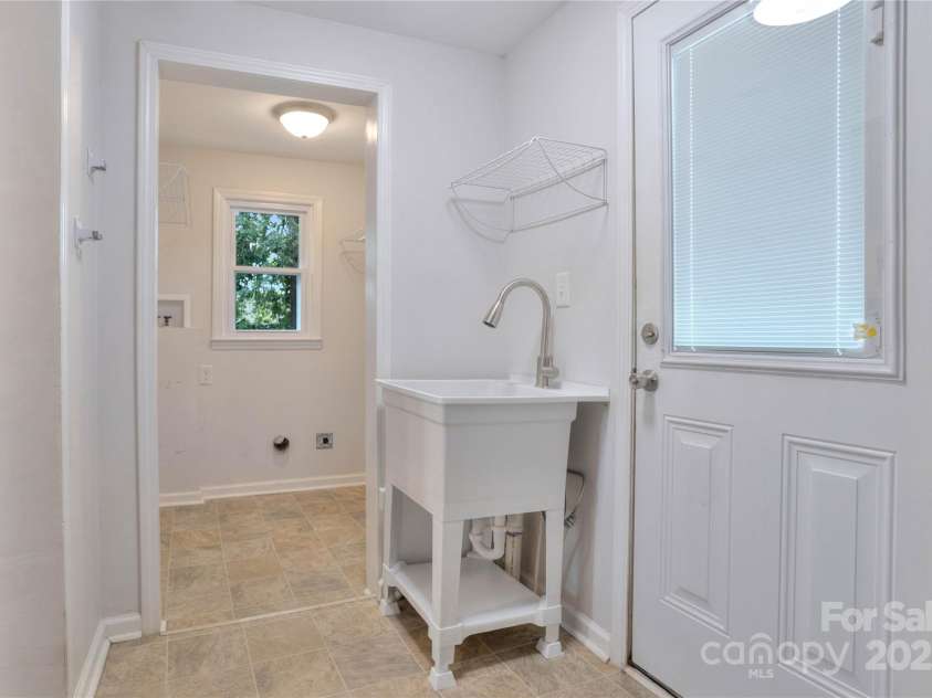 1611 Old Hickory Grove Road, Mount Holly, NC 28120.  MLS# CAR4276947, YatesRealty ID 24080. 