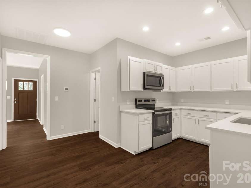 119 Washington Street, York, SC 29745.  MLS# CAR4384429, YatesRealty ID 24081. 