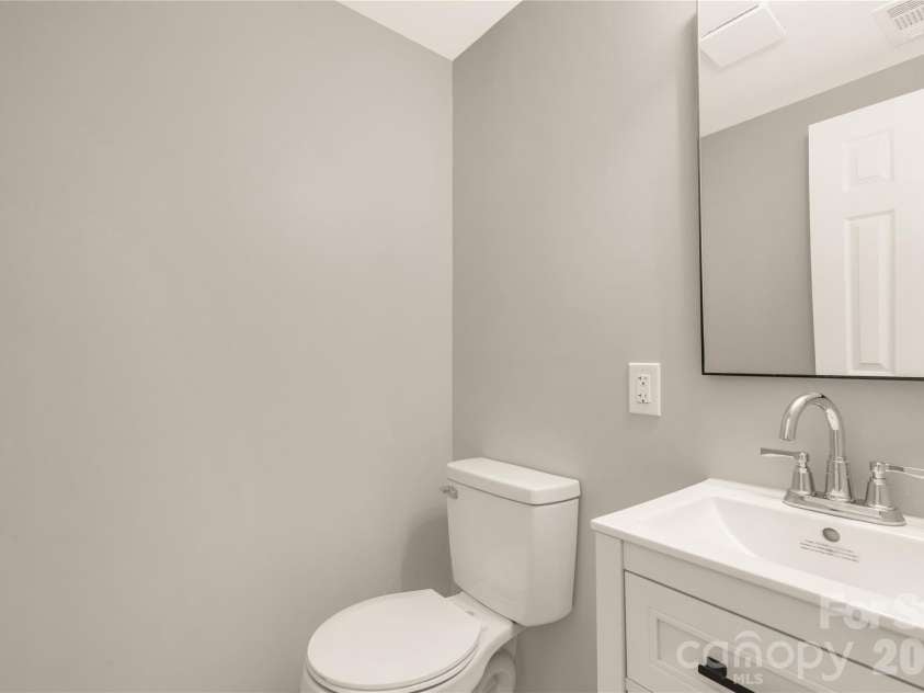 119 Washington Street, York, SC 29745.  MLS# CAR4384429, YatesRealty ID 24081. 