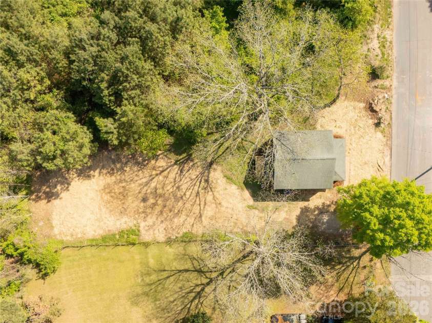 119 Washington Street, York, SC 29745.  MLS# CAR4384429, YatesRealty ID 24081. 