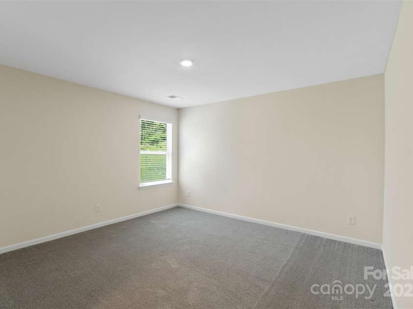 383 Ridgeview Lane, Mars Hill, NC 28754.  MLS# CAR4259279, YatesRealty ID 24081. 