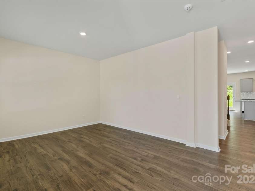 383 Ridgeview Lane, Mars Hill, NC 28754.  MLS# CAR4259279, YatesRealty ID 24081. 