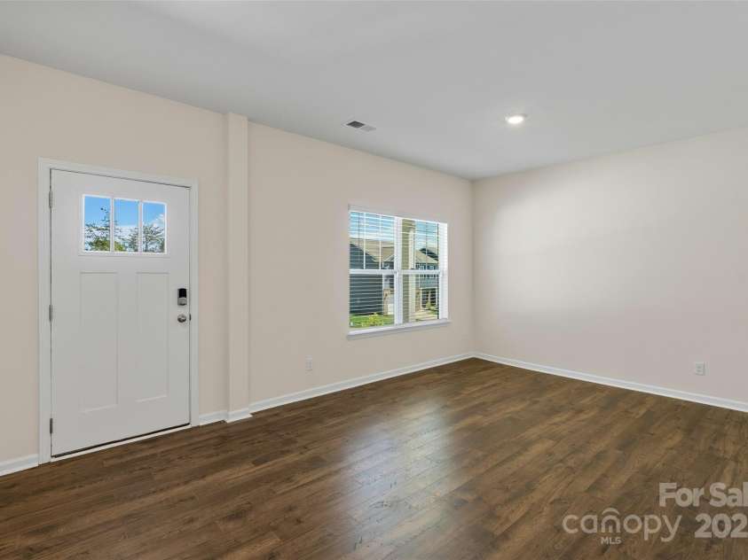 383 Ridgeview Lane, Mars Hill, NC 28754.  MLS# CAR4259279, YatesRealty ID 24081. 