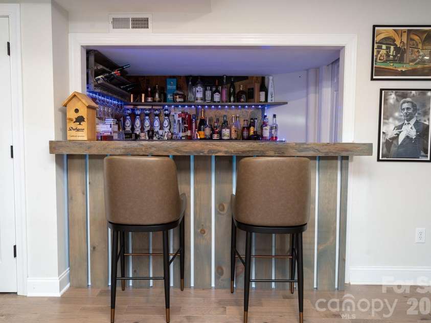 1617 Home Place, Matthews, NC 28105.  MLS# CAR4384540, YatesRealty ID 24083. Basement Bar