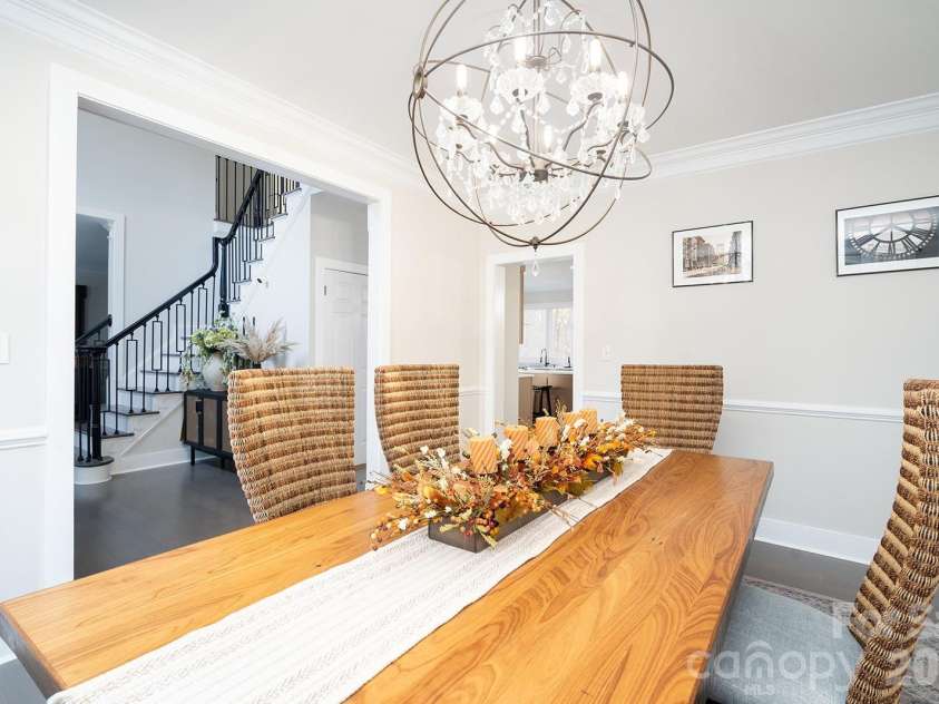 1617 Home Place, Matthews, NC 28105.  MLS# CAR4384540, YatesRealty ID 24083. Dining Room