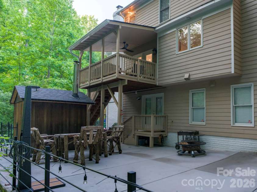 1617 Home Place, Matthews, NC 28105.  MLS# CAR4384540, YatesRealty ID 24083. Patio / Rear