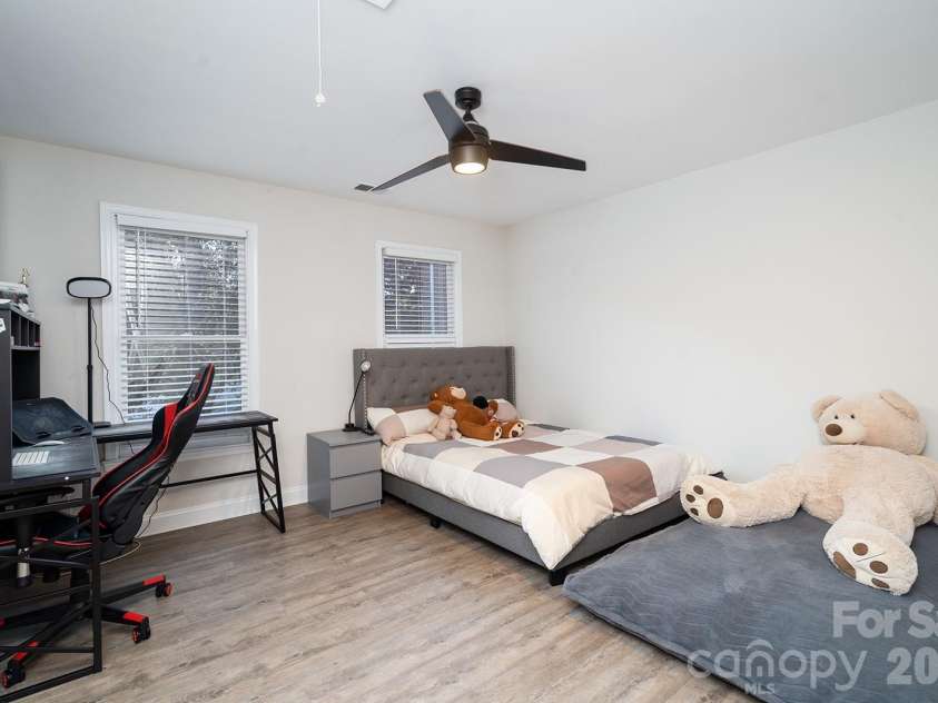 1617 Home Place, Matthews, NC 28105.  MLS# CAR4384540, YatesRealty ID 24083. Secondary Bedroom