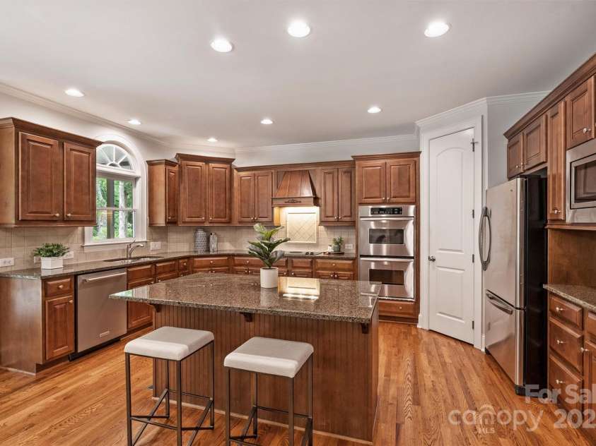 7319 Stonehaven Drive, Waxhaw, NC 28173.  MLS# CAR4266937, YatesRealty ID 24083. 