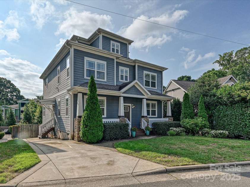 615 Welker Street, Charlotte, NC 28204.  MLS# CAR4293298, YatesRealty ID 24084. 