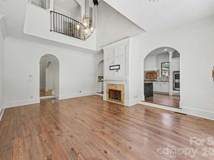 703 Sainte Rose Lane, Charlotte, NC 28226.  MLS# CAR4383723, YatesRealty ID 24084. 