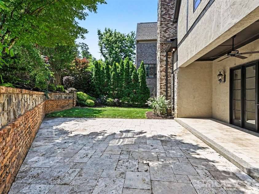 703 Sainte Rose Lane, Charlotte, NC 28226.  MLS# CAR4383723, YatesRealty ID 24084. 