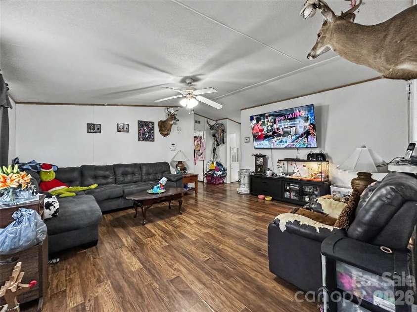 147 Arlie Loop, Statesville, NC 28625.  MLS# CAR4383424, YatesRealty ID 24085. 