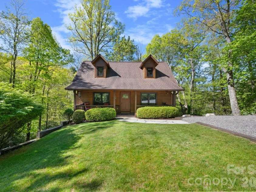 133 Brown Mountain Ridge Road, Blowing Rock, NC 28605.  MLS# CAR4384778, YatesRealty ID 24087. 