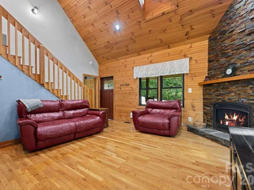 133 Brown Mountain Ridge Road, Blowing Rock, NC 28605.  MLS# CAR4384778, YatesRealty ID 24087. 