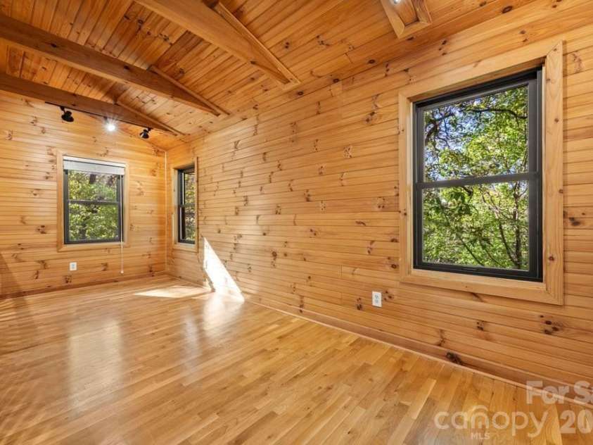 133 Brown Mountain Ridge Road, Blowing Rock, NC 28605.  MLS# CAR4384778, YatesRealty ID 24087. 