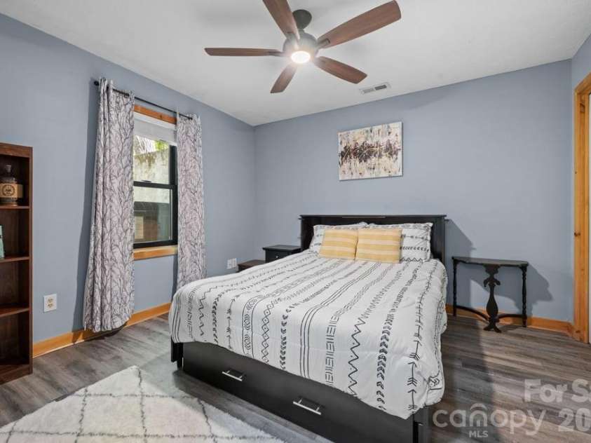 133 Brown Mountain Ridge Road, Blowing Rock, NC 28605.  MLS# CAR4384778, YatesRealty ID 24087. 