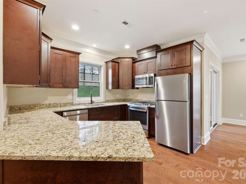 155 Gateway Drive, Boone, NC 28607.  MLS# CAR4366852, YatesRealty ID 24089. 