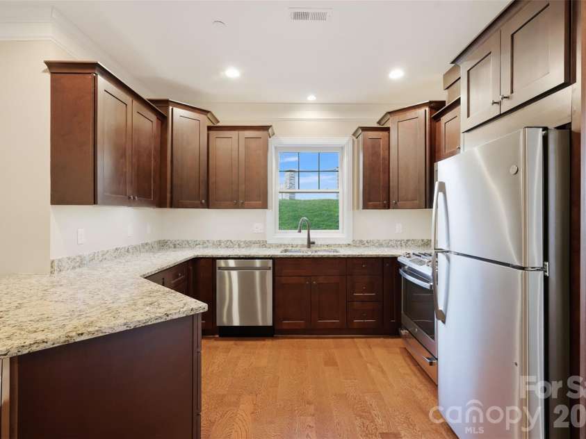 155 Gateway Drive, Boone, NC 28607.  MLS# CAR4366852, YatesRealty ID 24089. 