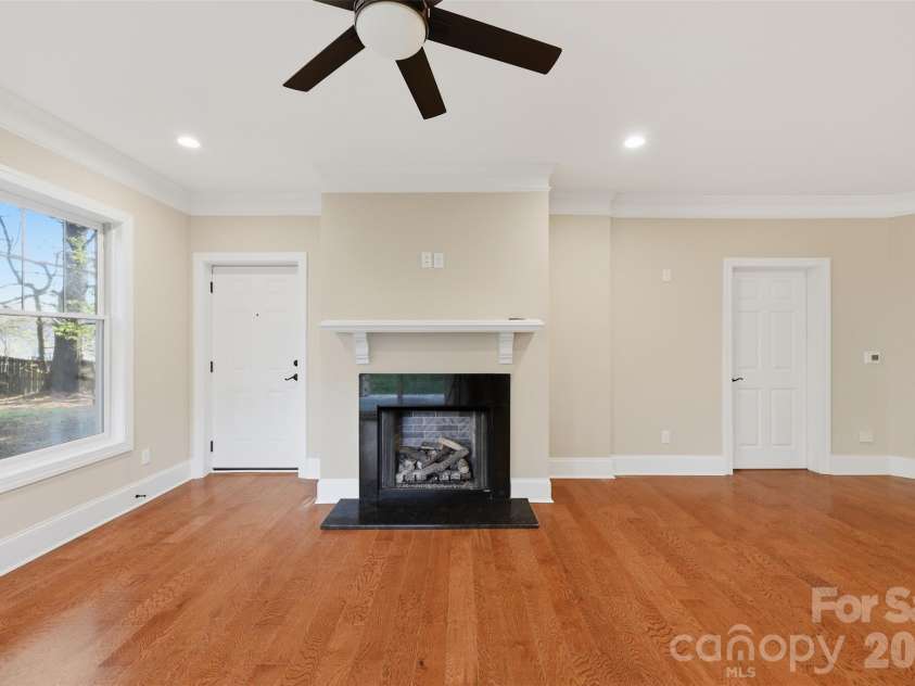 155 Gateway Drive, Boone, NC 28607.  MLS# CAR4366852, YatesRealty ID 24089. 