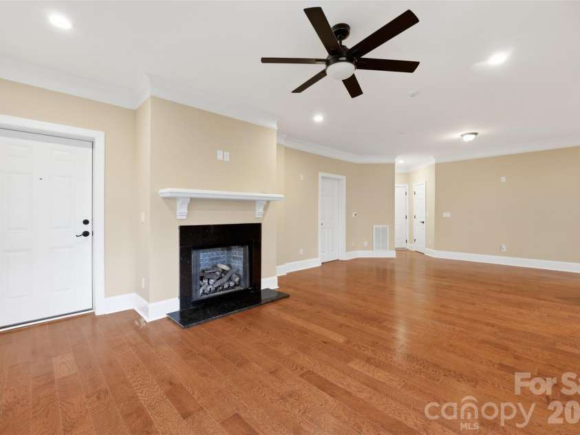 155 Gateway Drive, Boone, NC 28607.  MLS# CAR4366852, YatesRealty ID 24089. 