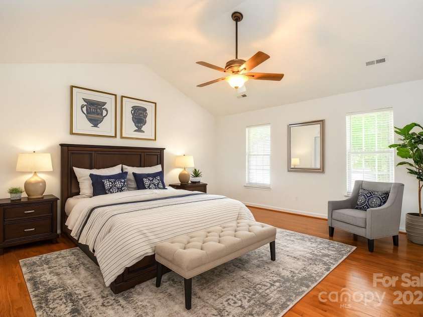 8510 Glade Court, Huntersville, NC 28078.  MLS# CAR4275837, YatesRealty ID 24089. Primary bedroom with cathedral ceiling.