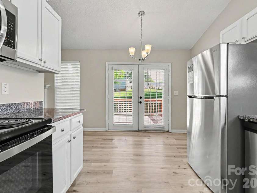 5463 Realtree Lane, Charlotte, NC 28214.  MLS# CAR4382954, YatesRealty ID 24090. 