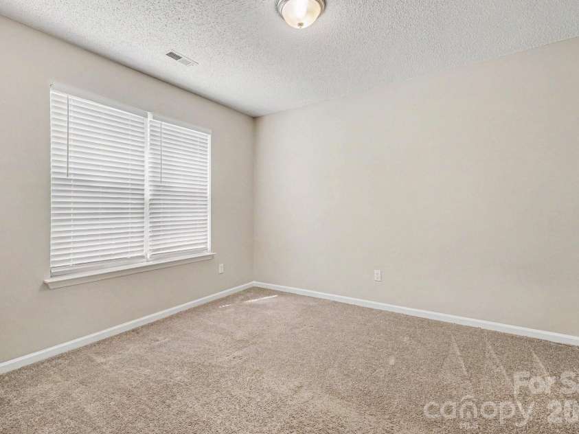 5463 Realtree Lane, Charlotte, NC 28214.  MLS# CAR4382954, YatesRealty ID 24090. 