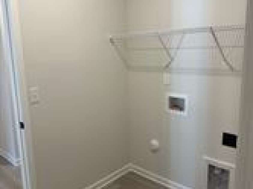 12184 MUSCADINE Court, Midland, NC 28107.  MLS# CAR4266054, YatesRealty ID 24097. Laundry