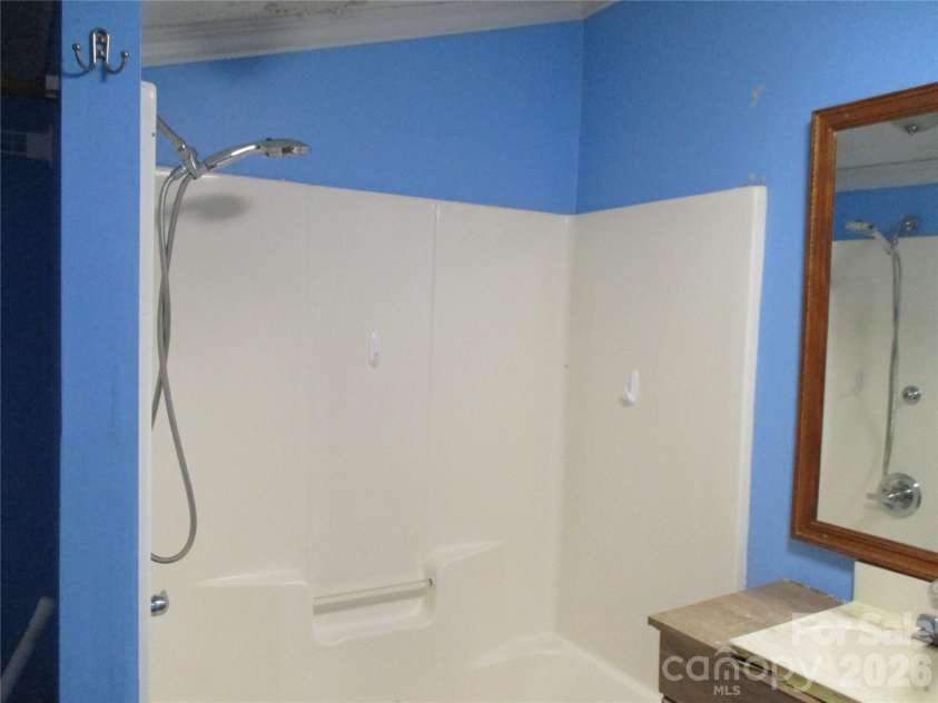 307 6th Street, Belmont, NC 28012.  MLS# CAR4384941, YatesRealty ID 24098. 