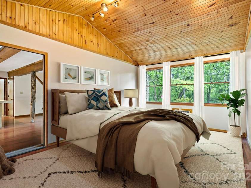 190 Lightning Ridge, Marion, NC 28752.  MLS# CAR4231932, YatesRealty ID 2410. 