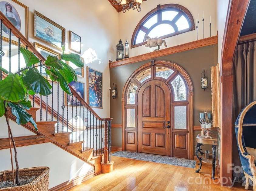 76 Bradford Vistas Drive, Fletcher, NC 28732.  MLS# CAR4335092, YatesRealty ID 2410. 